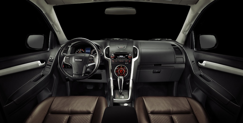 nowy-isuzu-d-max-z-bliska