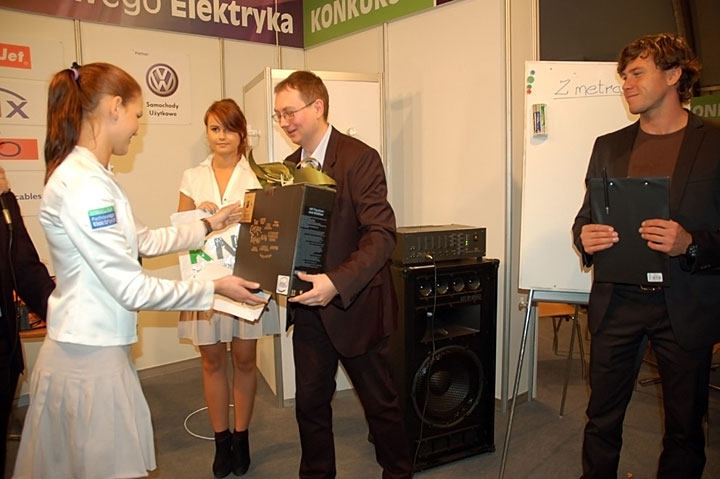 Laptop dla laureata konkursu KNX Polska