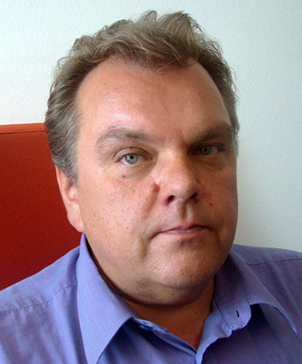 Dr inż. Andrzej Wiśniewski Politechnika Warszawska Doradca techniczny firmy OSRAM