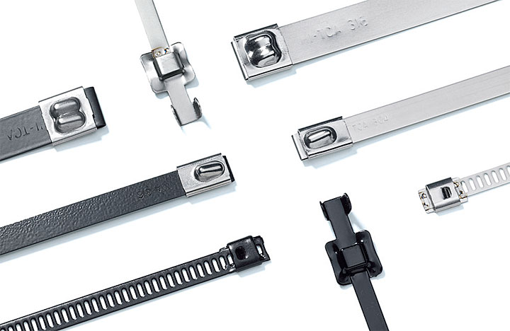 Fot. 3. Opaski kablowej ze stali nierdzewnej można używać nawet w temperaturze 538°C.