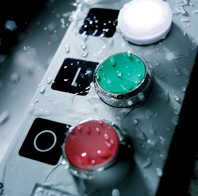 Fot. 5. Wysoka ochrona IP69K jako
doskonała podstawa do
zastosowania w wymagających
warunkach przemysłowych