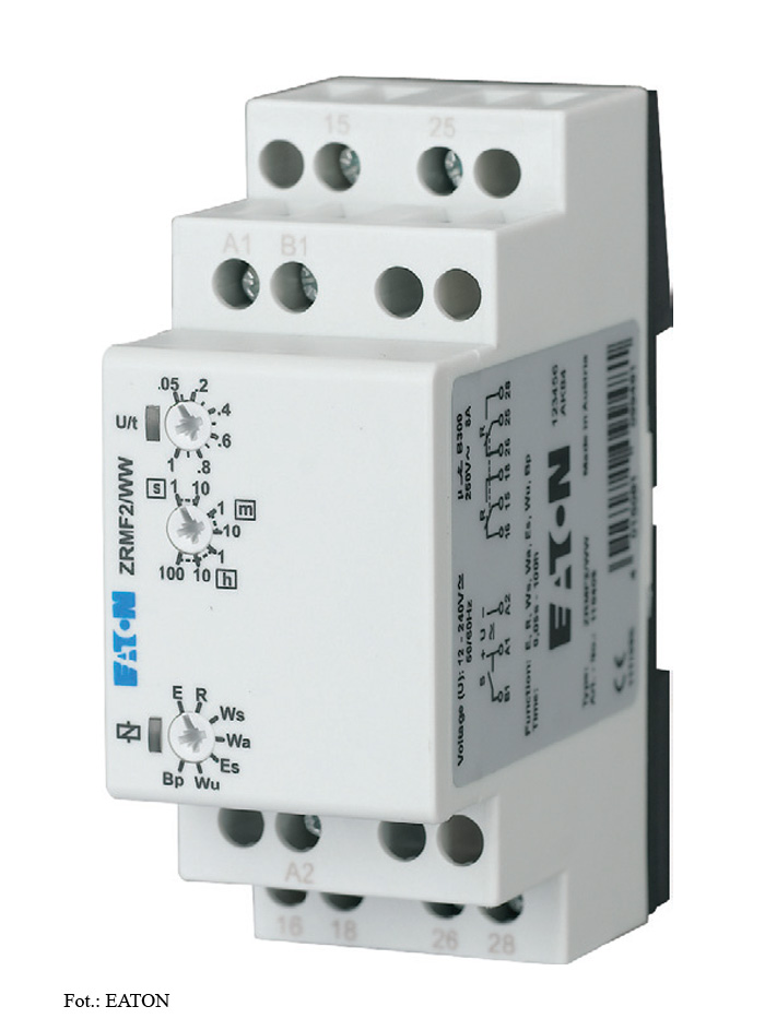 Fot.
6.
Nastawy w przekaźniku czasowym mogą być analogowe lub cyfrowe.