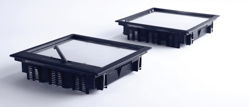 Fot. 12. Puszki do kanałów podpodłowych, np. do pomieszczeń typu open space. Fot.: EL-PUK