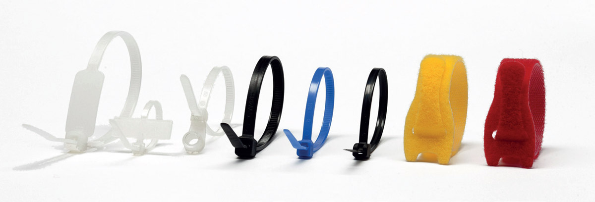 Fot. 4. Wraz z ofertą oznaczników poszerza się wybór produktów do mocowania, np. taśm.
Na rynku znajdziemy m.in. taśmy wzbogacone pigmentami metalu. Fot.: PARTEX