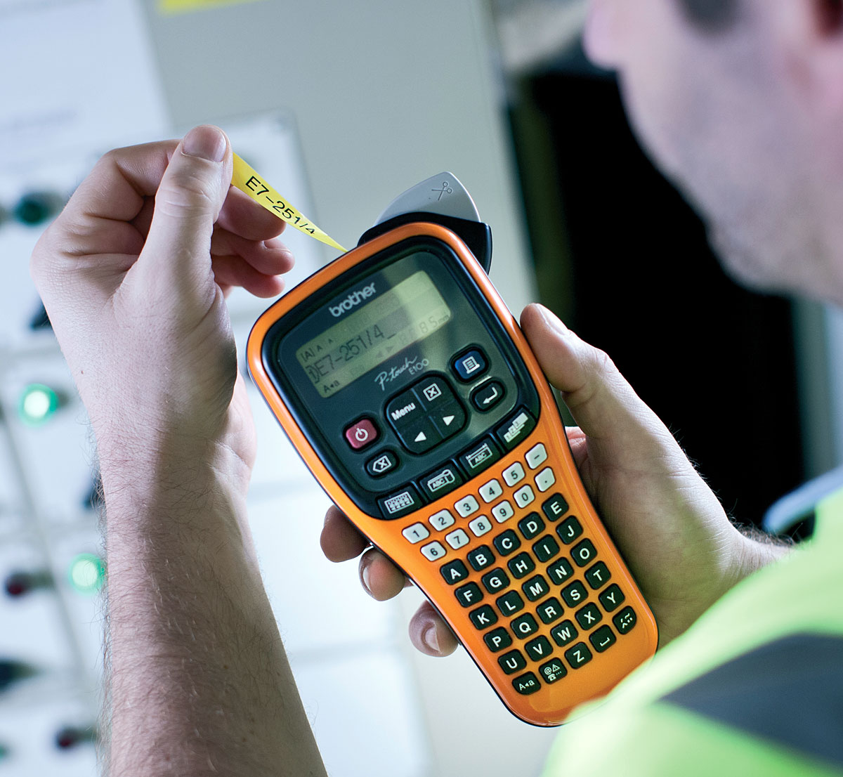 Fot. 1 Prężnie rozwija się
segment przenośnych
drukarek
przemysłowych. Fot.: Brother