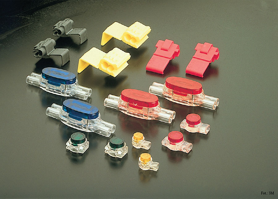 Fot. 2. Złączki zaciskane Scotchlok™.