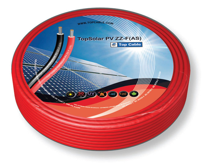 Fot.8. Kable fotowoltaiczne nadają się
zarówno do połączeń ruchomych,
jak i układania na stałe, na zewnątrz
i wewnątrz pomieszczeń. Fot.: Top Cable