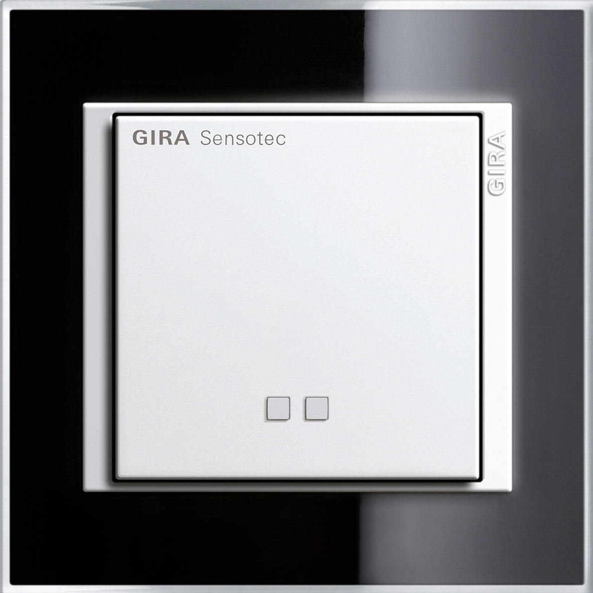 Nowoczesny osprzęt elektroinstalacyjny niejednokrotnie współpracuje z czujkami ruchu. Fot.: GIRA