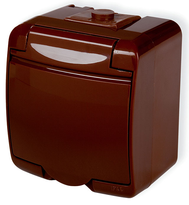 Fot. 9. Parametry osprzętu są podyktowane normami budowlanymi, dzięki czemu zapewniają wygodę oraz bezpieczeństwo użytkowników w pożądanym stopniu IP. Fot. KARLIK