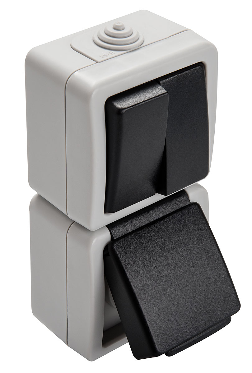 Łącznik świeczkowy i gniazdo zasilające