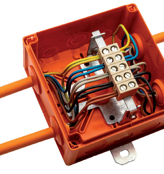 wke lifeline nowe puszki spelsberg z podtrzymaniem funkcji elektrycznych w czasie pozaru e30 e902