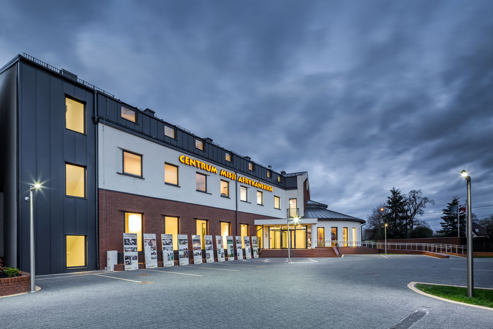 Lena Lighting S.A. oświetliła Centrum Misji Afrykańskich