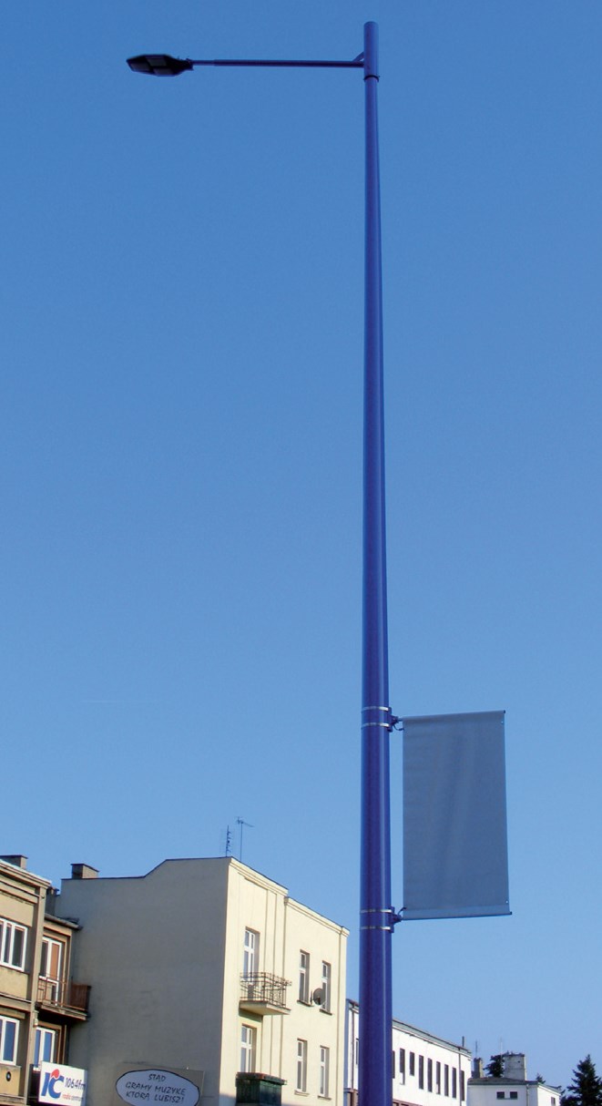 Fot. 4. Lampa uliczna ze słupem wysokim
