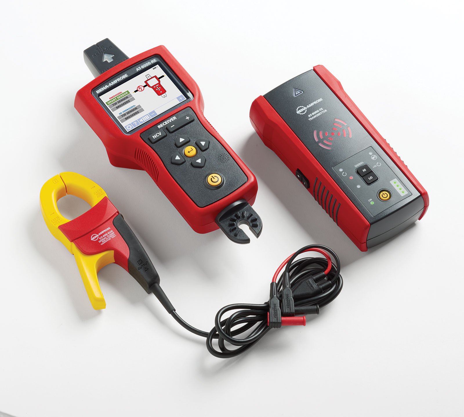 Bezpieczeństwo elektryków przede wszystkim:  zaawansowane przemysłowe lokalizatory przewodów Amprobe AT-8000