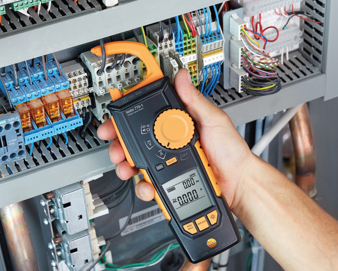 Fot. 8. Kompaktowy miernik cęgowy testo 770