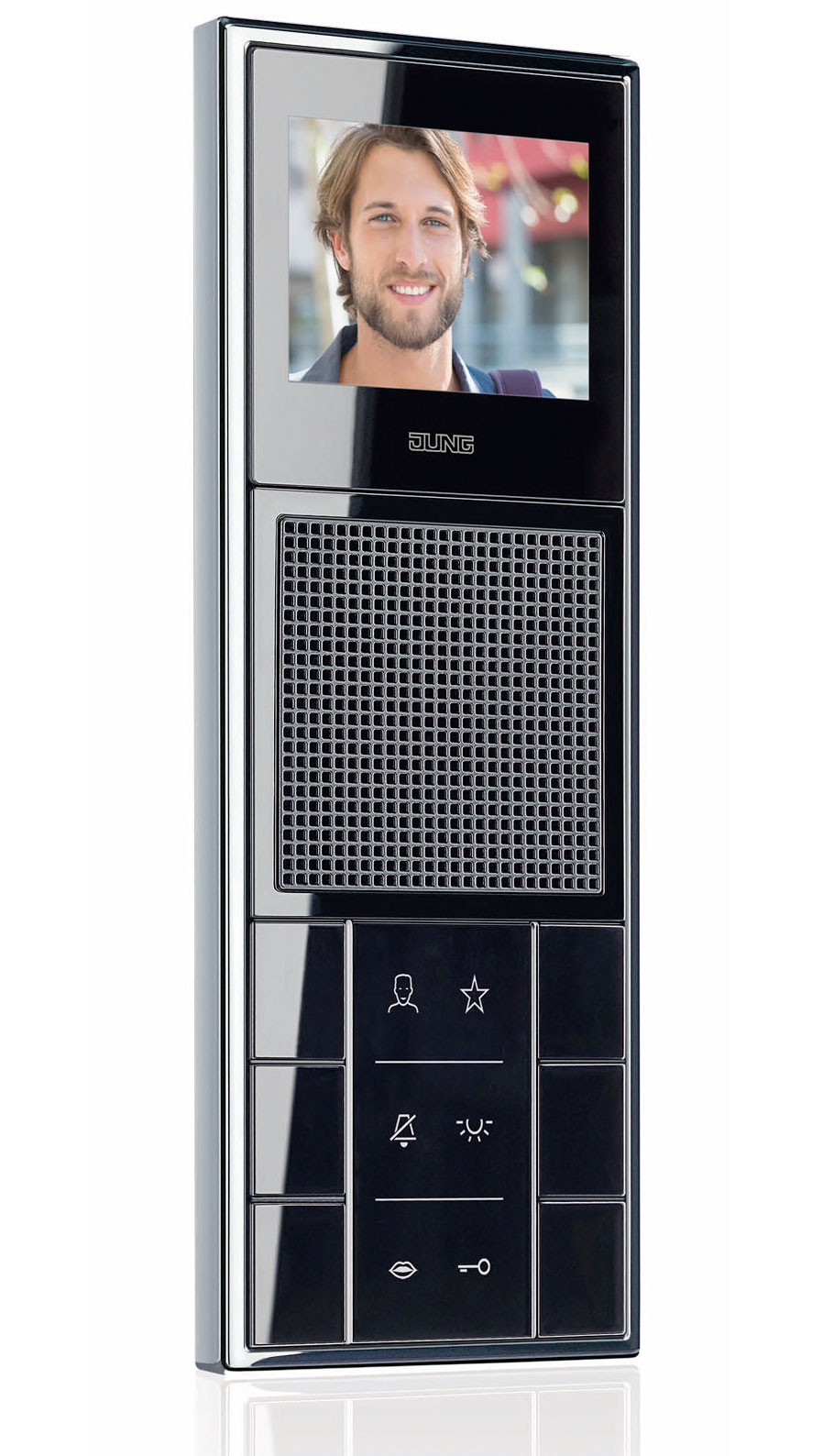 Fot. 9. Modułowy wideounifon w potrójnej
ramce osprzętowej. Fot.: JUNG