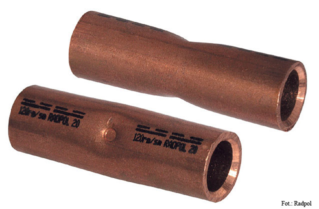 Fot. 3. Powłoka cynowa w złączkach miedzianych zabezpiecza przed utlenieniem miedzi.