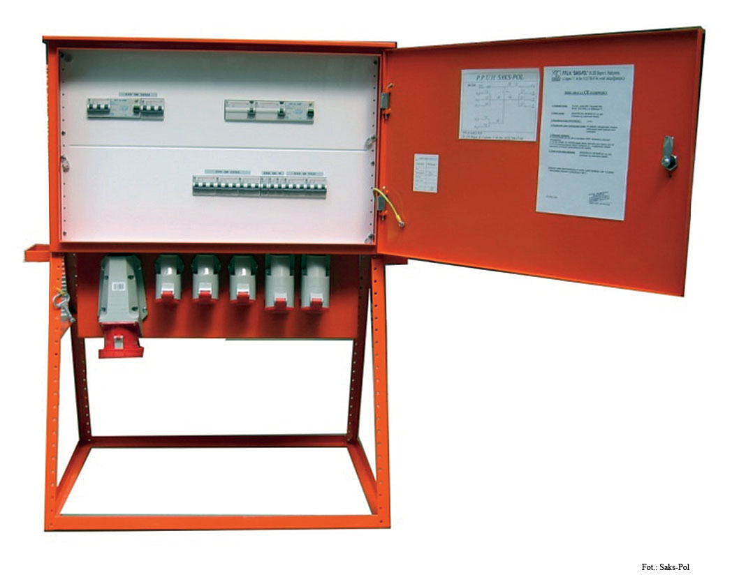 Fot. 8. Przykład rozdzielnicy w obudowie metalowej.