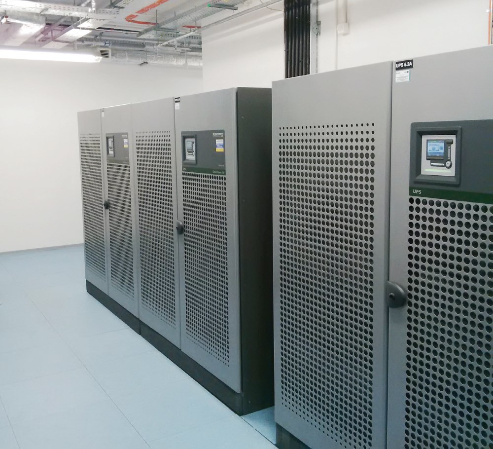 Fot. 7. Jedna z aplikacji zrealizowanych przez firmę Socomec – 4 x Delphys GP 500 kW. Fot.: SOCOMEC